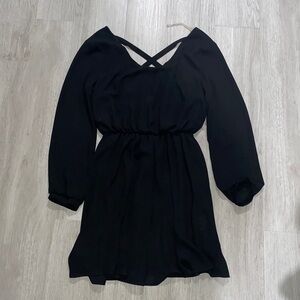 Lush  Flowy Black Long Sleeve Dress